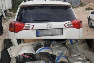 ناکامی قاچاق مواد مخدر با خودروی خارجی در پارسیان