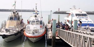 تردد شناورهای مسافری به جزایر برقرار است